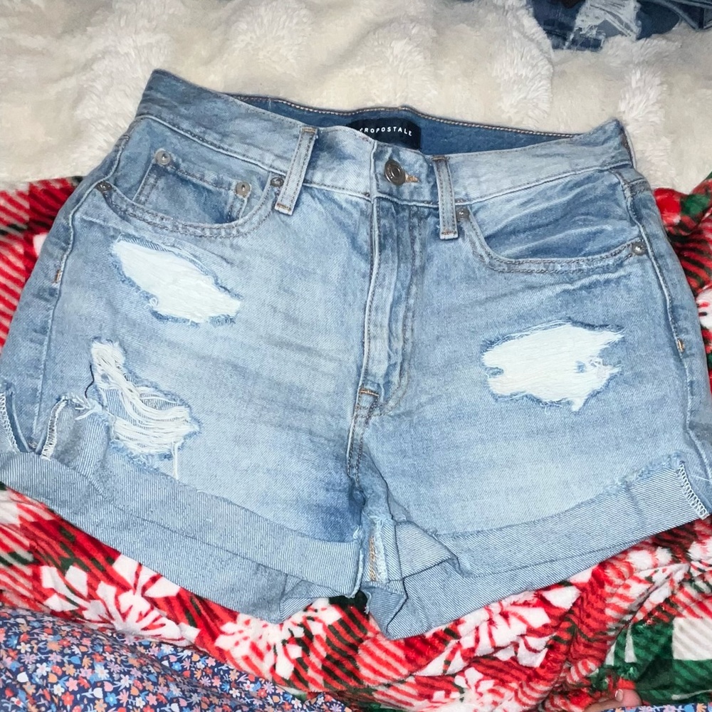 Aeropostale high rise mom shorts